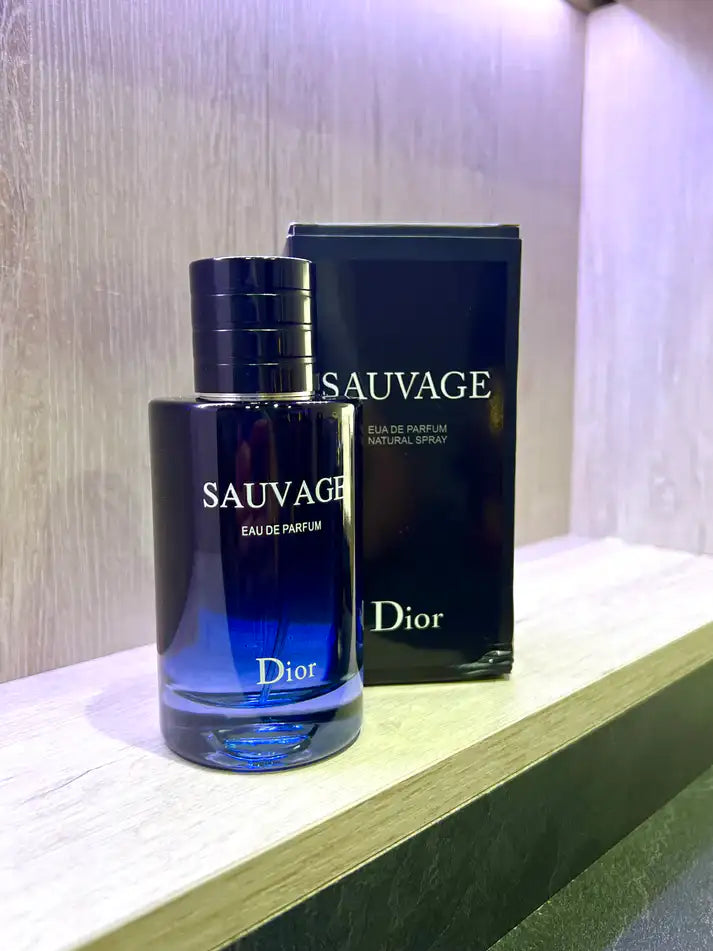 ✨ TRÍO DE PERFUMES EXCLUSIVOS ✨ (Dior Sauvage + Club de Nuit + Valentino Born in Roma) + 🎁 Perfumero de Regalo