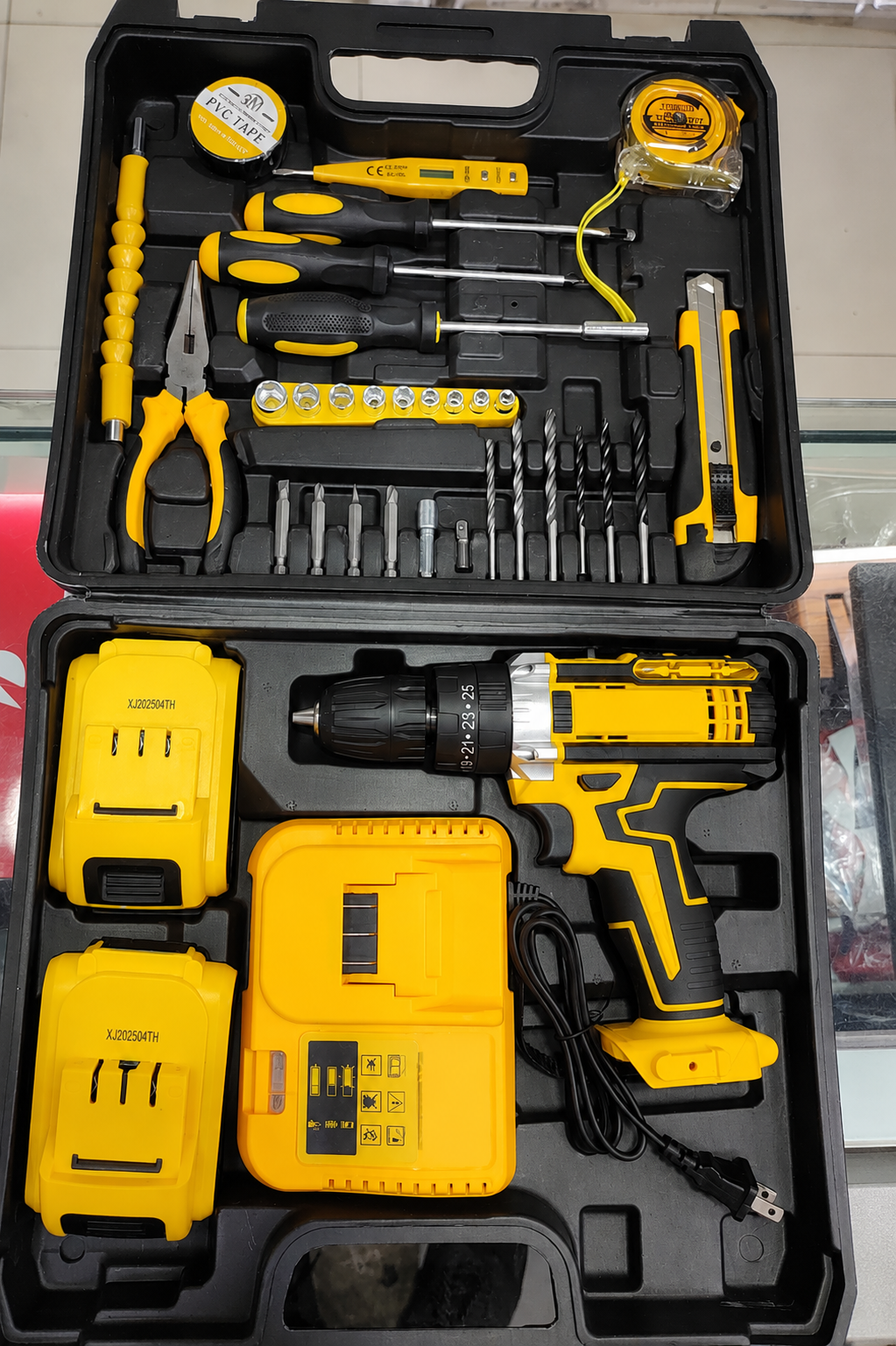 34 accesorios percutor