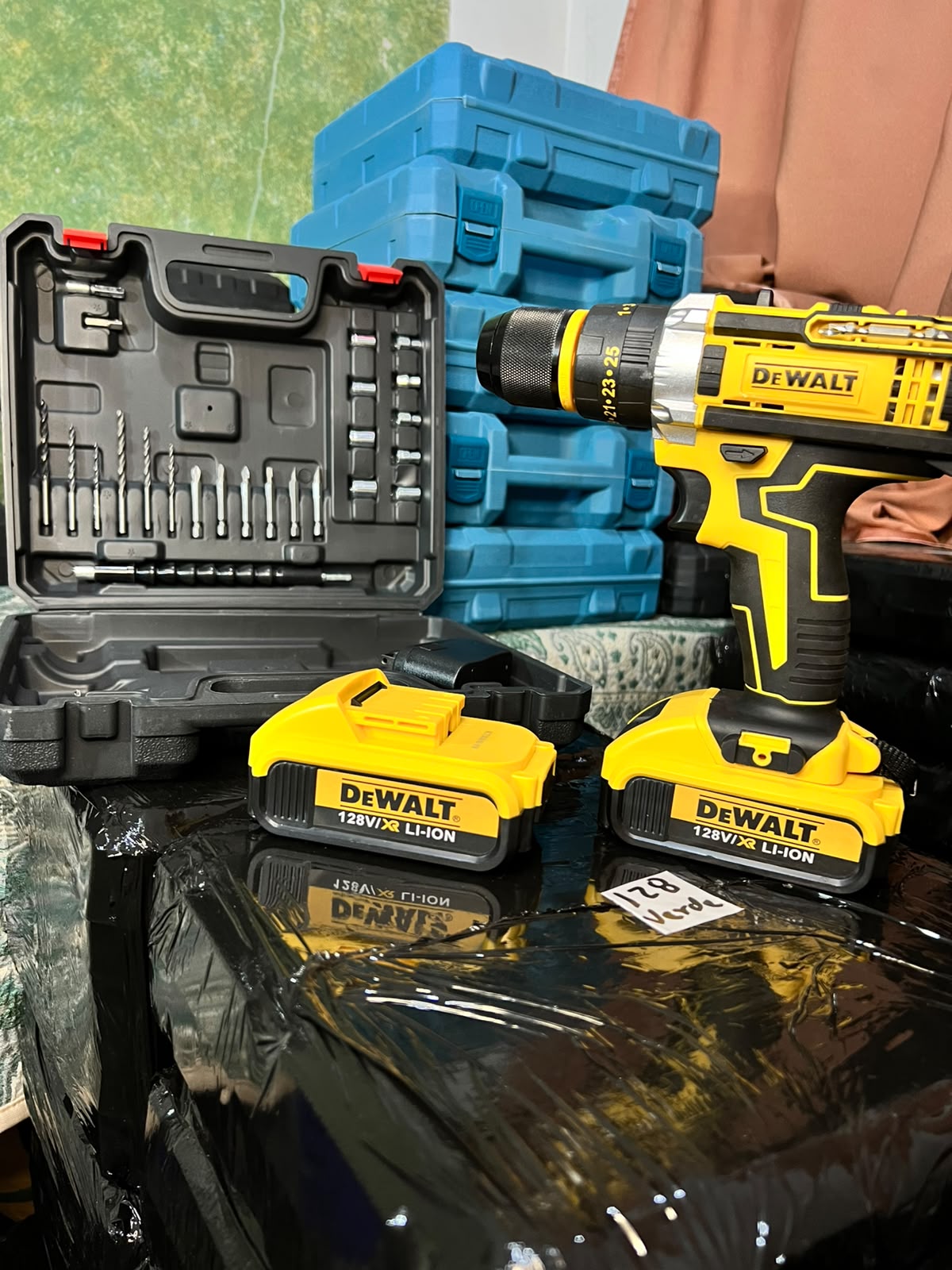 taladro percutor 128v